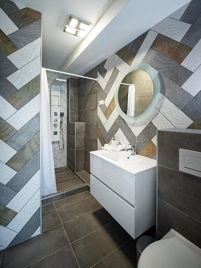 Aranyszarvas Panzio, Etterem Es Grillterasz Apartment Exterior foto